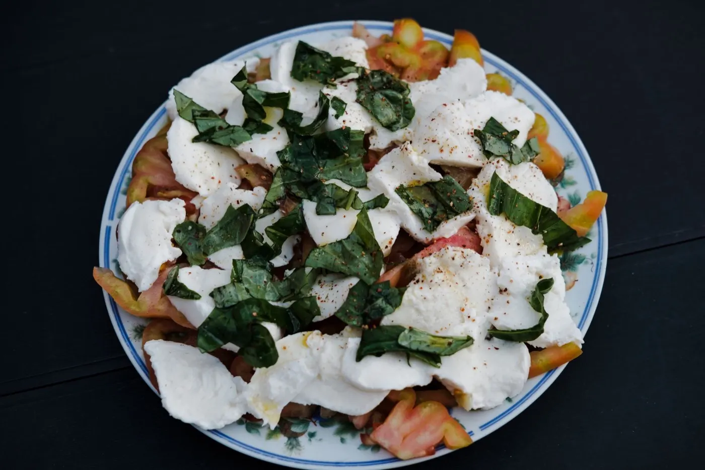 Mozzarella, pomodoro e basilico